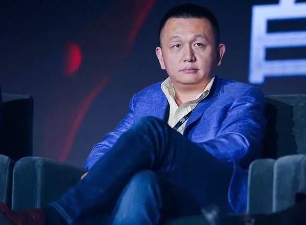 北大的戴威,為何輸給瞭三本的胡瑋煒?