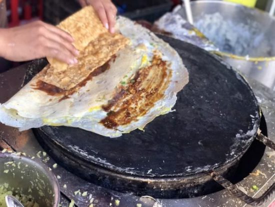 在中國做煎餅攤,能月入人民幣三萬嗎?有人做了一張財務報表